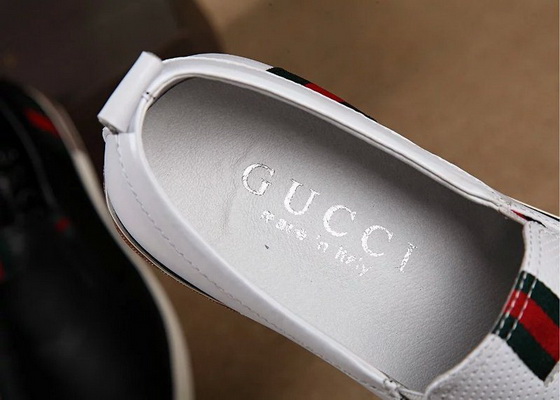 Gucci Men Loafers_055